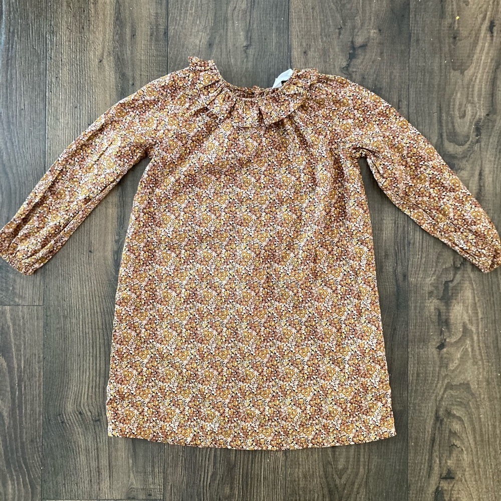 Floral long sleeve airy dress